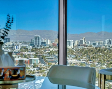322 Karen Avenue - Photo Thumbnail 1