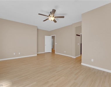 2429 Allegretto Avenue - Photo Thumbnail 26