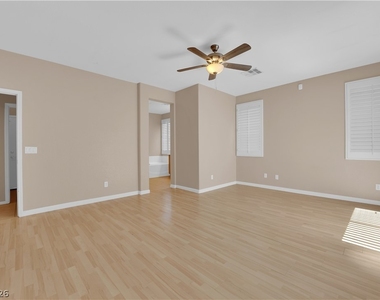 2429 Allegretto Avenue - Photo Thumbnail 25