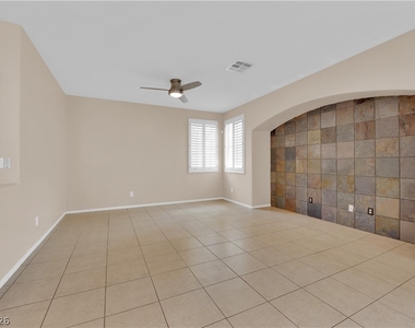 2429 Allegretto Avenue - Photo Thumbnail 7