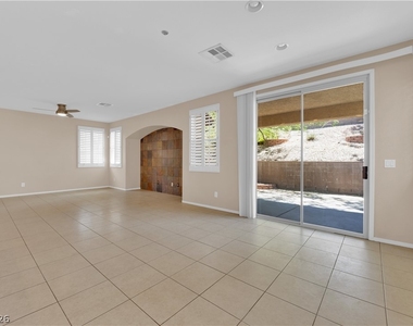 2429 Allegretto Avenue - Photo Thumbnail 6