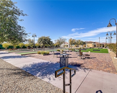 652 Longfeather Street - Photo Thumbnail 48