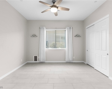 652 Longfeather Street - Photo Thumbnail 30