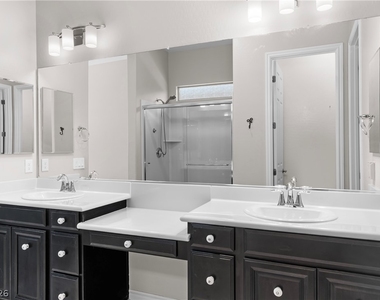 652 Longfeather Street - Photo Thumbnail 23