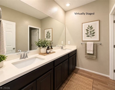 6462 Silver Estates Street - Photo Thumbnail 8