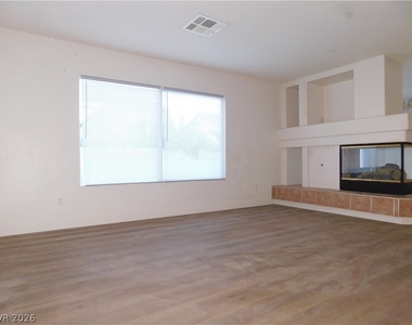 10062 Hermit Rapids Avenue - Photo Thumbnail 3
