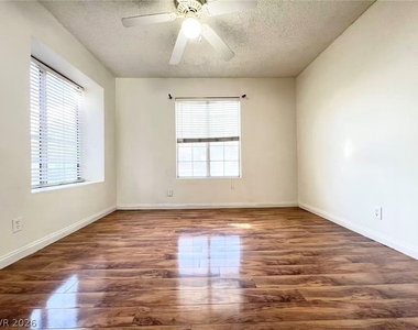 2200 S Fort Apache Road - Photo Thumbnail 15