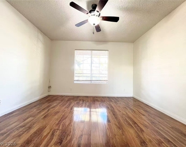 2200 S Fort Apache Road - Photo Thumbnail 8