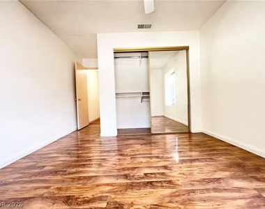 2200 S Fort Apache Road - Photo Thumbnail 16