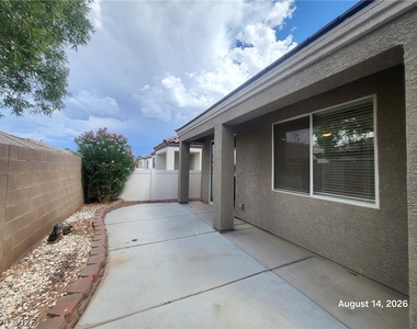 7280 Fountain Village Avenue - Photo Thumbnail 16