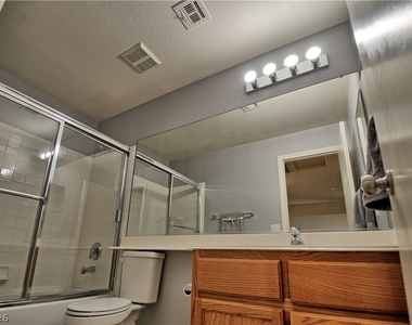 9218 Sleeping Tree Street - Photo Thumbnail 12