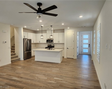 2383 Open Valley Street - Photo Thumbnail 6