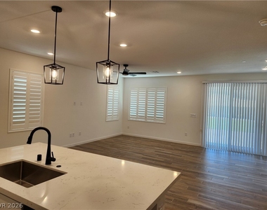 2383 Open Valley Street - Photo Thumbnail 12