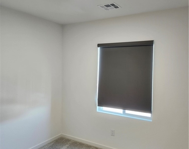 2383 Open Valley Street - Photo Thumbnail 23