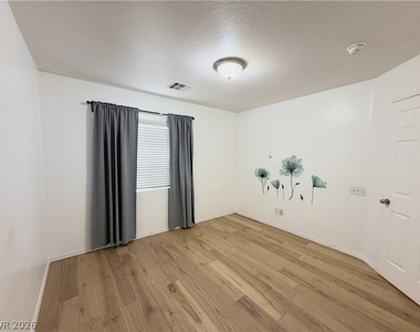 8969 Agate Avenue - Photo Thumbnail 20