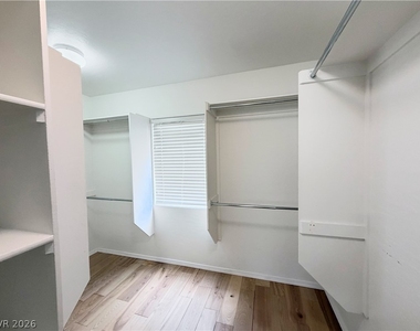8969 Agate Avenue - Photo Thumbnail 17