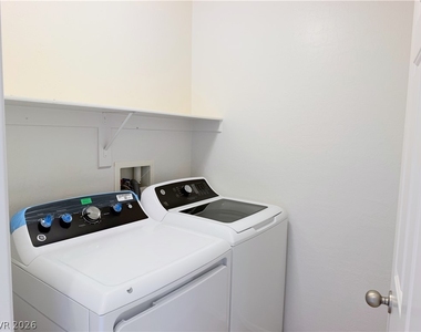 8969 Agate Avenue - Photo Thumbnail 28