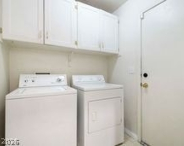 3309 Barnstaple Court - Photo Thumbnail 14