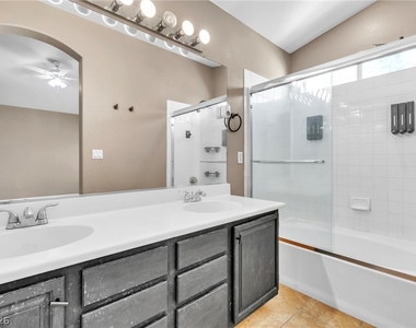 3309 Barnstaple Court - Photo Thumbnail 6