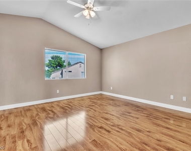3309 Barnstaple Court - Photo Thumbnail 9