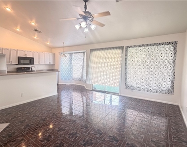 6263 Dalbergia Avenue - Photo Thumbnail 10