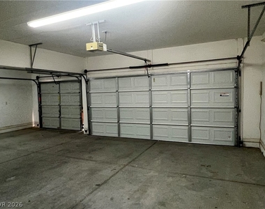 8804 Stafford Springs Drive - Photo Thumbnail 33