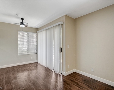 2120 Sealion Drive - Photo Thumbnail 6