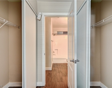 2120 Sealion Drive - Photo Thumbnail 28