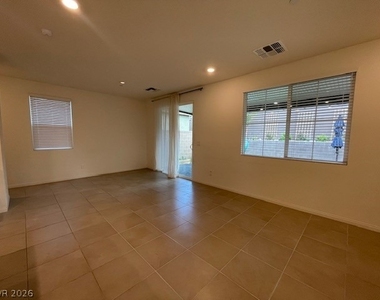3493 Argiento Avenue - Photo Thumbnail 6