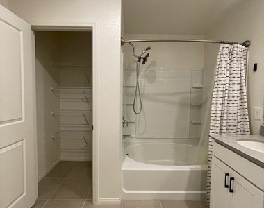 3493 Argiento Avenue - Photo Thumbnail 19