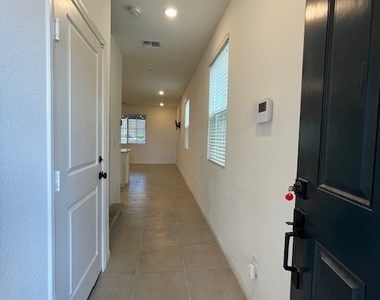 3493 Argiento Avenue - Photo Thumbnail 1