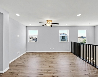272 Finsbury Court - Photo Thumbnail 11