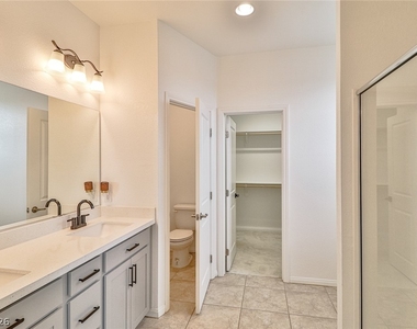 9234 Swift Current Drive - Photo Thumbnail 36