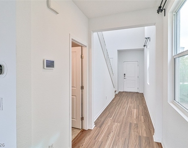 9234 Swift Current Drive - Photo Thumbnail 8