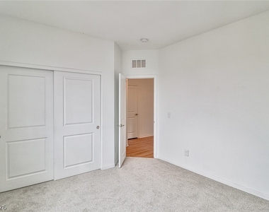 9234 Swift Current Drive - Photo Thumbnail 46