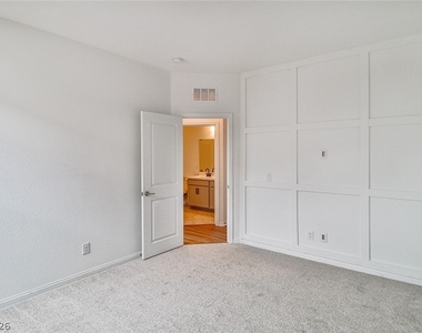9234 Swift Current Drive - Photo Thumbnail 44