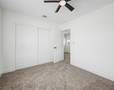 9812 Eagle Rock Court - Photo Thumbnail 29