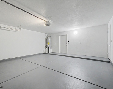 9812 Eagle Rock Court - Photo Thumbnail 38