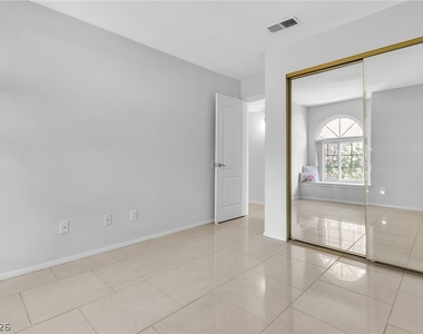 3145 E Flamingo Road - Photo Thumbnail 21