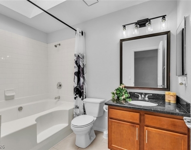 3145 E Flamingo Road - Photo Thumbnail 29