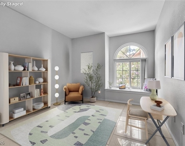 3145 E Flamingo Road - Photo Thumbnail 4