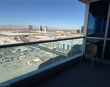 4575 Dean Martin Drive - Photo Thumbnail 7