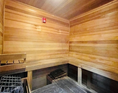 7701 W Robindale Road - Photo Thumbnail 17