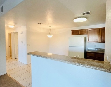 7701 W Robindale Road - Photo Thumbnail 5