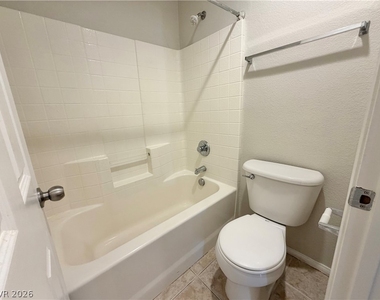 6435 Sean Creek Street - Photo Thumbnail 20