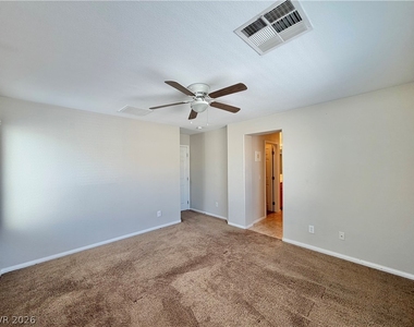 6435 Sean Creek Street - Photo Thumbnail 13