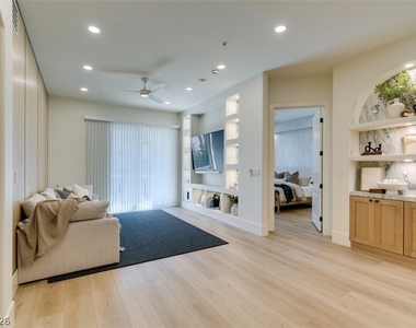 32 E Serene Avenue - Photo Thumbnail 22