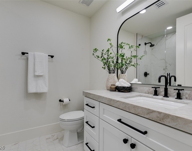 32 E Serene Avenue - Photo Thumbnail 34