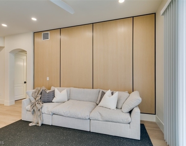 32 E Serene Avenue - Photo Thumbnail 23
