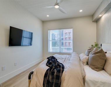 32 E Serene Avenue - Photo Thumbnail 27